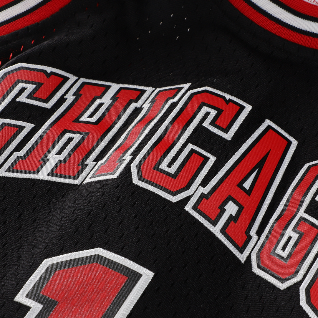 Chicago Bulls Derrick Rose Mitchell & Ness Youth 2008/09 Hardwood Classics Swingman Jersey - Red